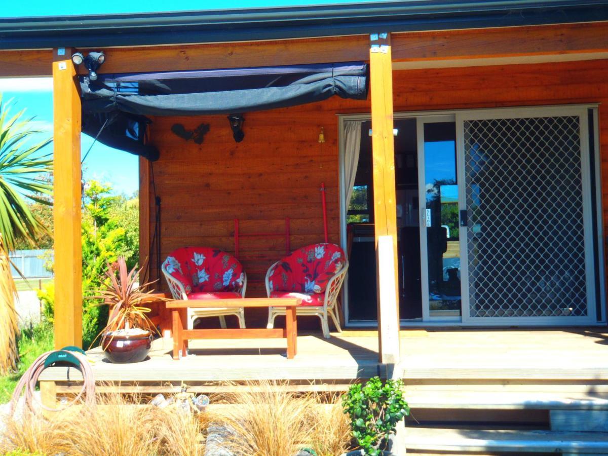 Lakefront Fantail Cottage Lake Hawea, Wanaka 外观 照片